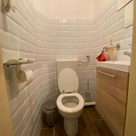 Kamocsay Vendeghaz